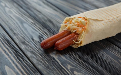 Хот-дог в лаваше классический двойной